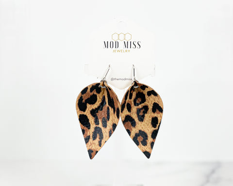 Leather Petal Earring "Leopard Tawny"